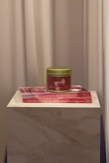 Pack regalo Alquimia Un regalo que combina inspiración, calidez y serenidad, pensado para convertir cualquier día en una experiencia especial. El detalle perfecto para el equilibrio entre mente y cuerpo.